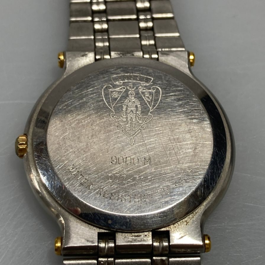 グッチ 9000M 077-700 腕時計 不動 黒文字盤 自動巻き GUCCI【AFI5】【中古】