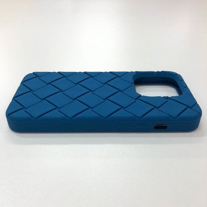 ボッテガヴェネタ iPhoneケース iPhone15Pro ラバー イントレチャート ブルー系 BOTTEGA VENETA【AFI7】【中古】