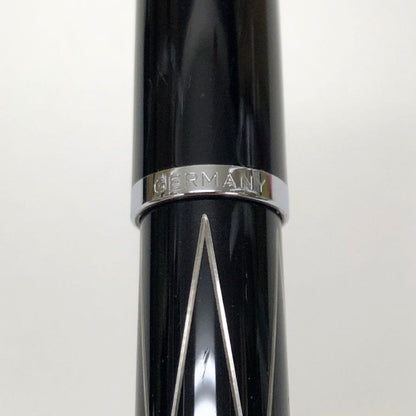 ペリカン 万年筆 M215 クラシック ダイヤライン ブラック×シルバー EF字 Pelikan【AFI22】