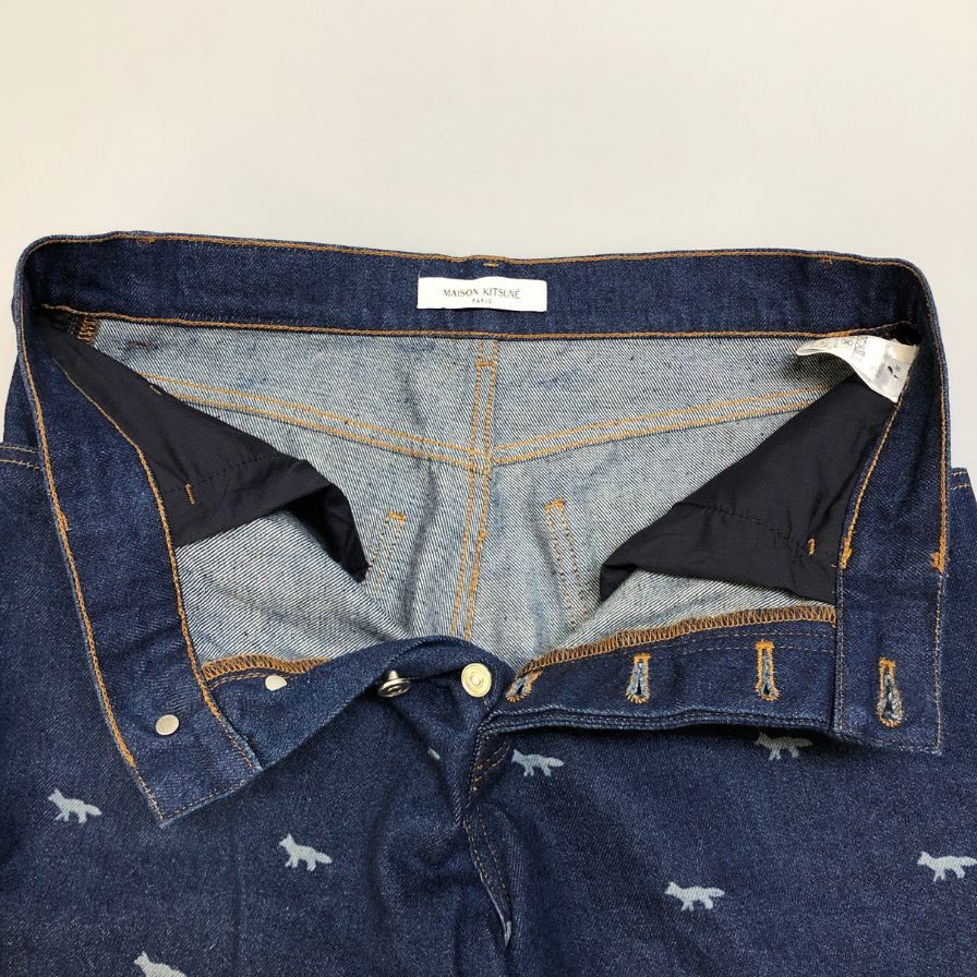 メゾンキツネ デニムパンツ キツネ柄 ボタンフライ メンズ サイズ30 MAISON KITSUNE 【AFB33】