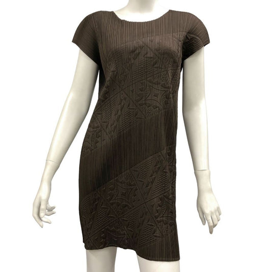 極美品◆プリーツプリーズ ノースリーブワンピース エンボス柄 ブラウン サイズ3 PP21-JT615 PLEATS PLEASE ISSEY MIYAKE 【AFB10】