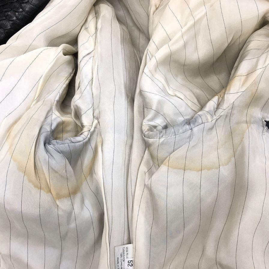 中古■イヴサンローラン パイソン 5Bレザージャケット メンズ サイズ52 ブラック YVES SAINT LAURENT 【AFA17】