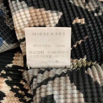 極美品◆イッセイミヤケ ミー 半袖Tシャツ モックネック 総柄 レディース サイズF ISSEY MIYAKE me 【AFB2】