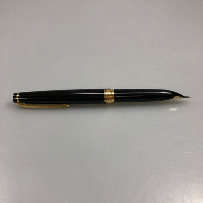 パイロット 万年筆 キャップ式 ペン先 14K 585 ブラック&ゴールド  PILOT【AFI14】