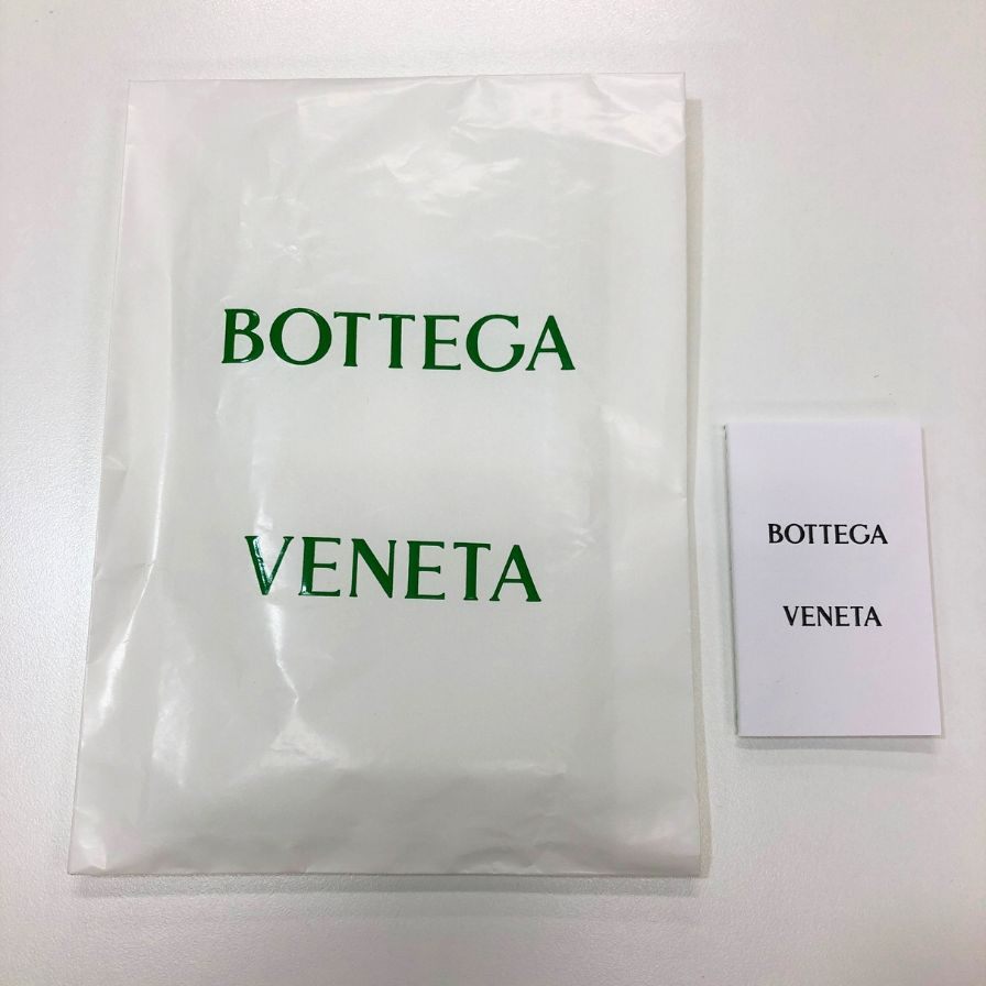 ボッテガヴェネタ iPhoneケース iPhone15Pro ラバー イントレチャート ブルー系 BOTTEGA VENETA【AFI7】【中古】