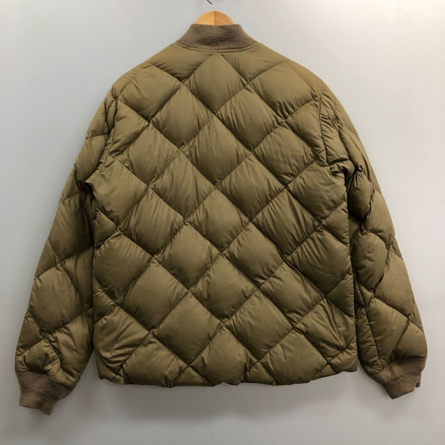 美品◆ロッキーマウンテン &トッドスナイダー キルティング ダウンジャケット カーキ メンズ サイズM ROCKY MOUNTAIN TODD SNYDER 【AFB5】