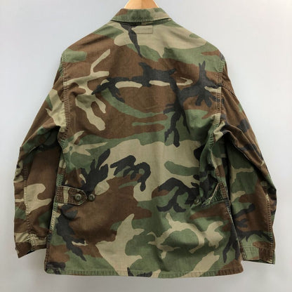 中古◆米軍 ミリタリー ジャケット 4ポケット 迷彩柄 ワッペン付 STOCK NO 8415-01-084-1653 メンズ サイズS 【AFB35】
