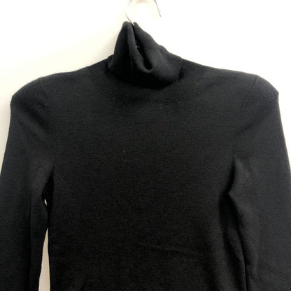 中古■フォクシ―ニューヨーク ニット タートルネック ワンポイントロゴ 型番不明 ウール 肩パッド付 ブラック サイズ38 FOXEY NEWYORK 【AFB28】