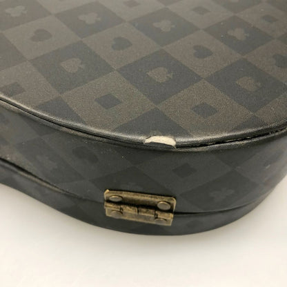 ハードロックカフェ リミテッドエディション ポーカーセット イン ギターケース ブラック Hard Rock Cafe Limited Edition Poker Set in Guitar Case【AFI28】【中古】