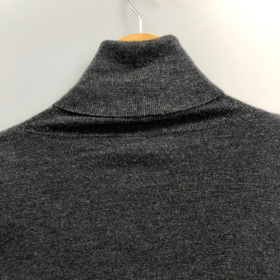 中古◆フォクシ―ニューヨーク ニット 27526 タートルネック ウール 肩パッド付 グレー サイズ38 FOXEY NEWYORK 【AFB10】