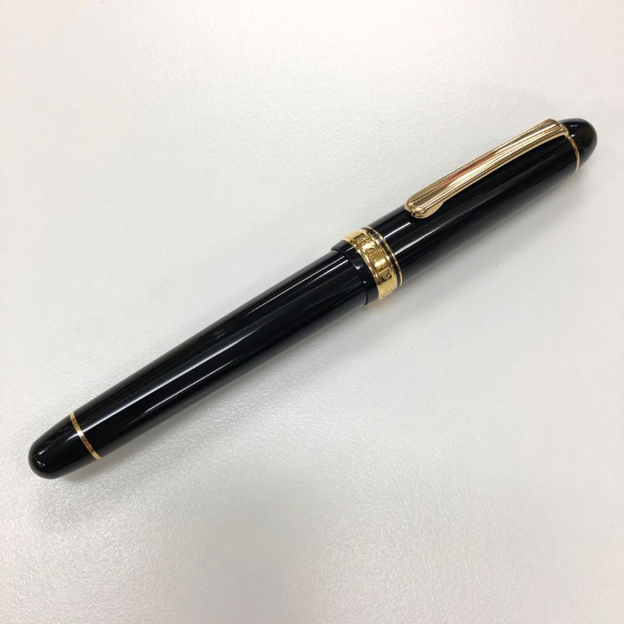 美品✨CENTURY 万年筆　♯3776 14K B 585 ブラック　ゴールド 美品 CENTURY センチュリー 万年筆 ♯3776 14K B 585 ブラック