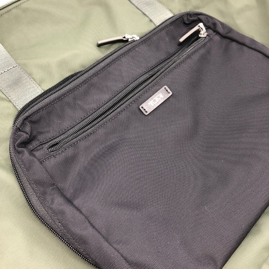 トゥミ バッグ ポケッタブル ナイロン 折り畳み ボストン バッグ カーキ ブラック TUMI【AFE5】
