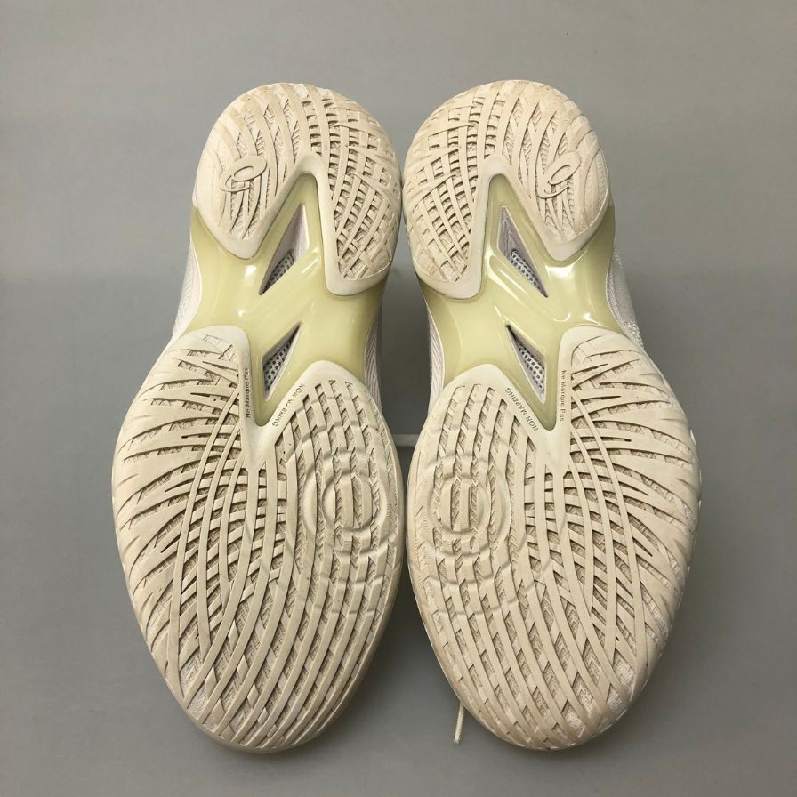 アシックス スニーカー バッシュ GLIDE NOVA FF２ホワイト レディース サイズ24 ASICS【AFD2】【中古】