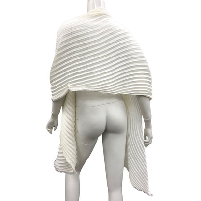 イッセイミヤケ プリーツ ストール ホワイト シルク混 IM43AD102 ISSEY MIYAKE【AFI20】