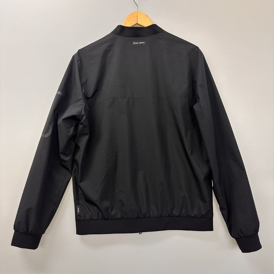美品◆ヘルノ ラミナー MA-1 ナイロン ボンバージャケット ゴアテックス メンズ ブラック サイズ50 Herno 【AFB34】