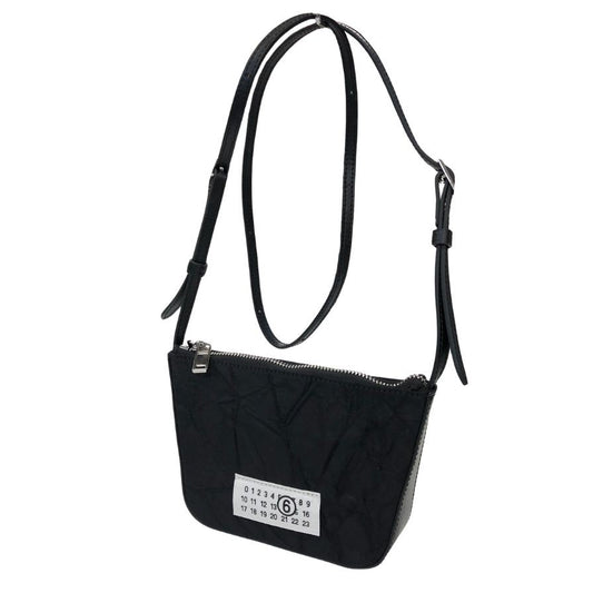 エムエムシックス メゾンマルジェラ ミニショルダーバッグ ナイロン ブラック レディース SB5ZI0008 MM6 Maison Margiela【AFE6】