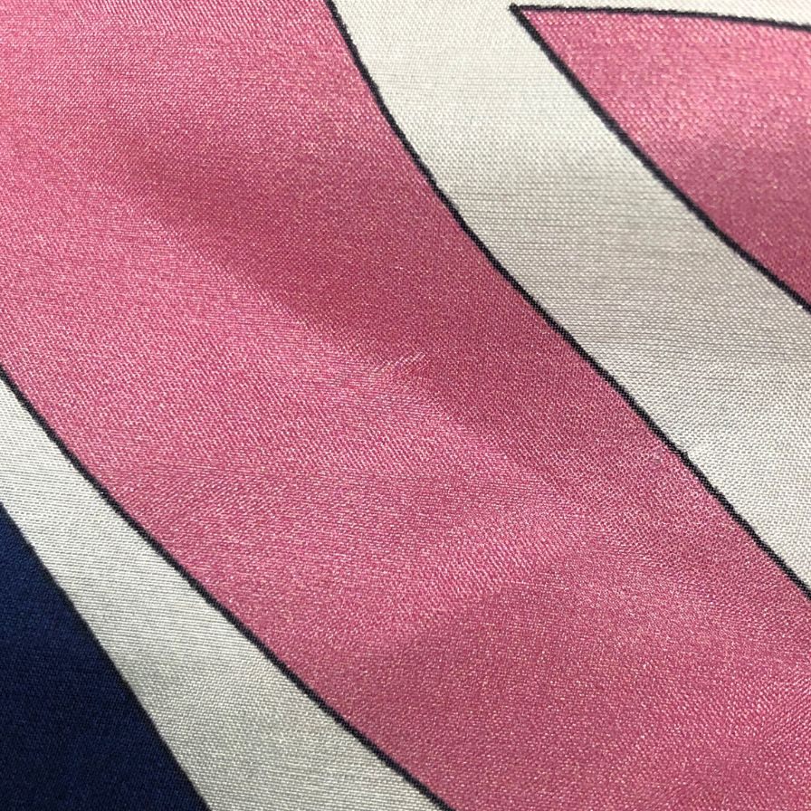 エミリオプッチ スカーフ ピンク系 総柄 EMILIO PUCCI【AFI12】