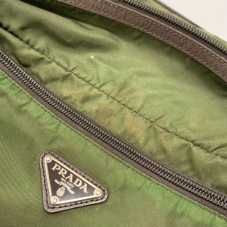 【✨nkyon✨】 プラダ 三角ロゴ ナイロン ハンドバッグ カーキ ✨nkyon様専用✨】 プラダ 三角ロゴ ナイロン ハンドバッグ