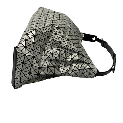 極美品◆バオバオ イッセイミヤケ ショルダーバッグ  BB55-AG026 シルバー レディース BAO BAO ISSEY MIYAKE【AFE12】