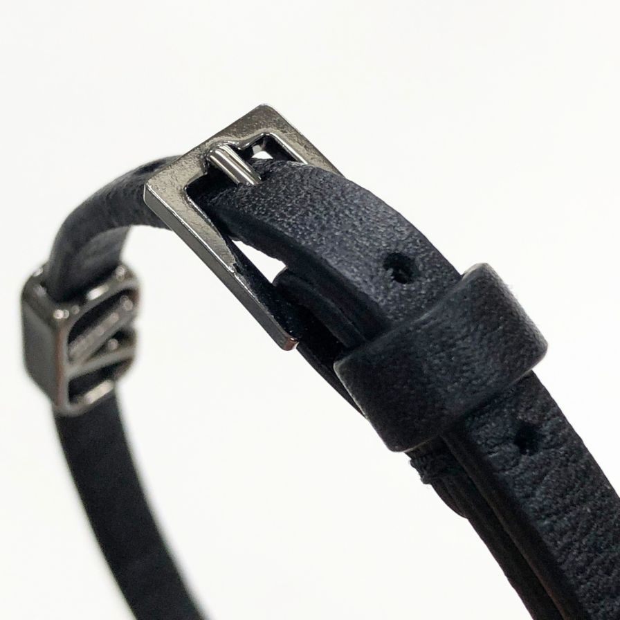 ヴァレンティノ レザー ブレスレット ブラック シルバー金具 レディース VALENTINO