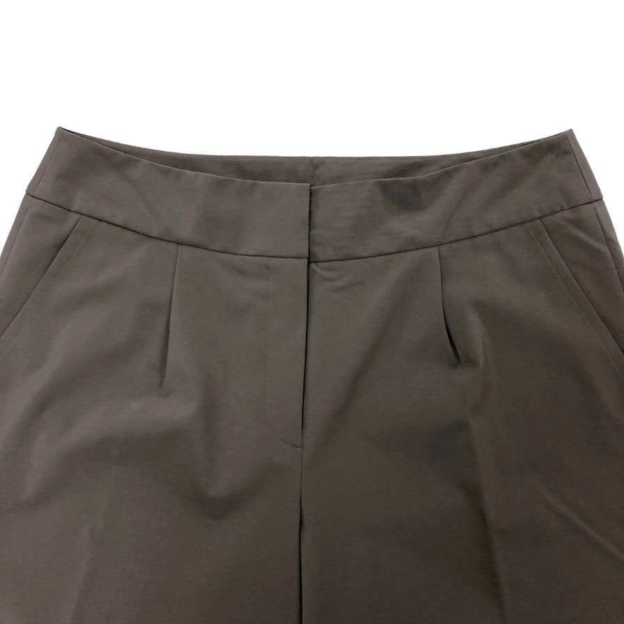 良品　FOXEY NEWYORK フォクシー　デイジースエードパンツ　ショート フォクシーのショートパンツルック