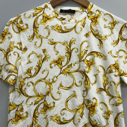 美品◆ヴェルサーチェ 半袖Tシャツ 総柄 ホワイト レディース サイズXS A89503S VERSACE 【AFB14】