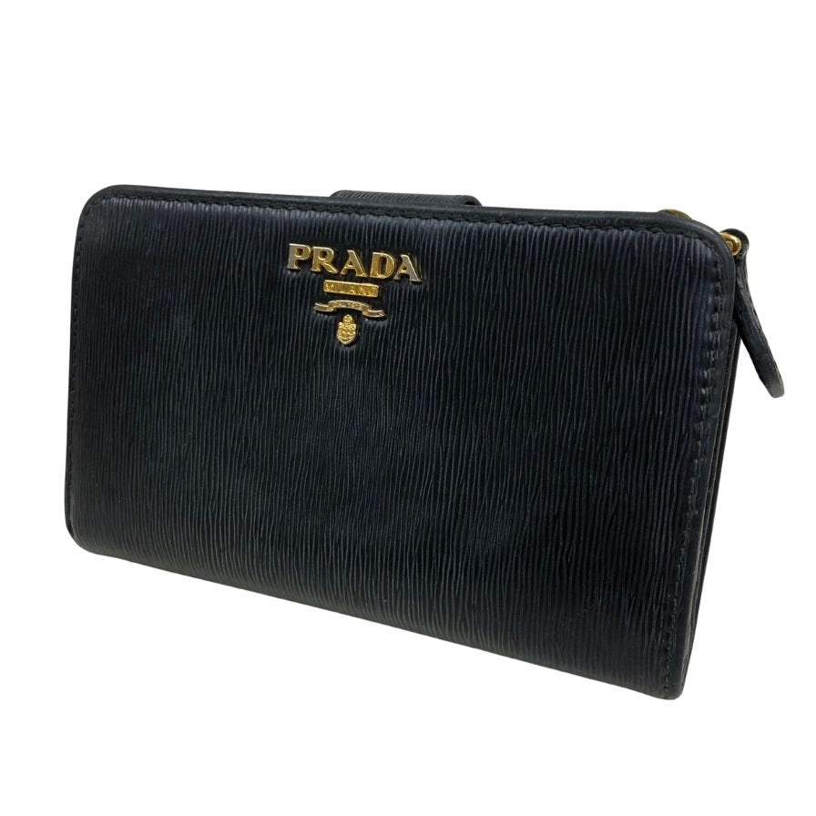 プラダ 二つ折り財布 サフィアーノ レザー 1M225 ブラック PRADA【AFI4】