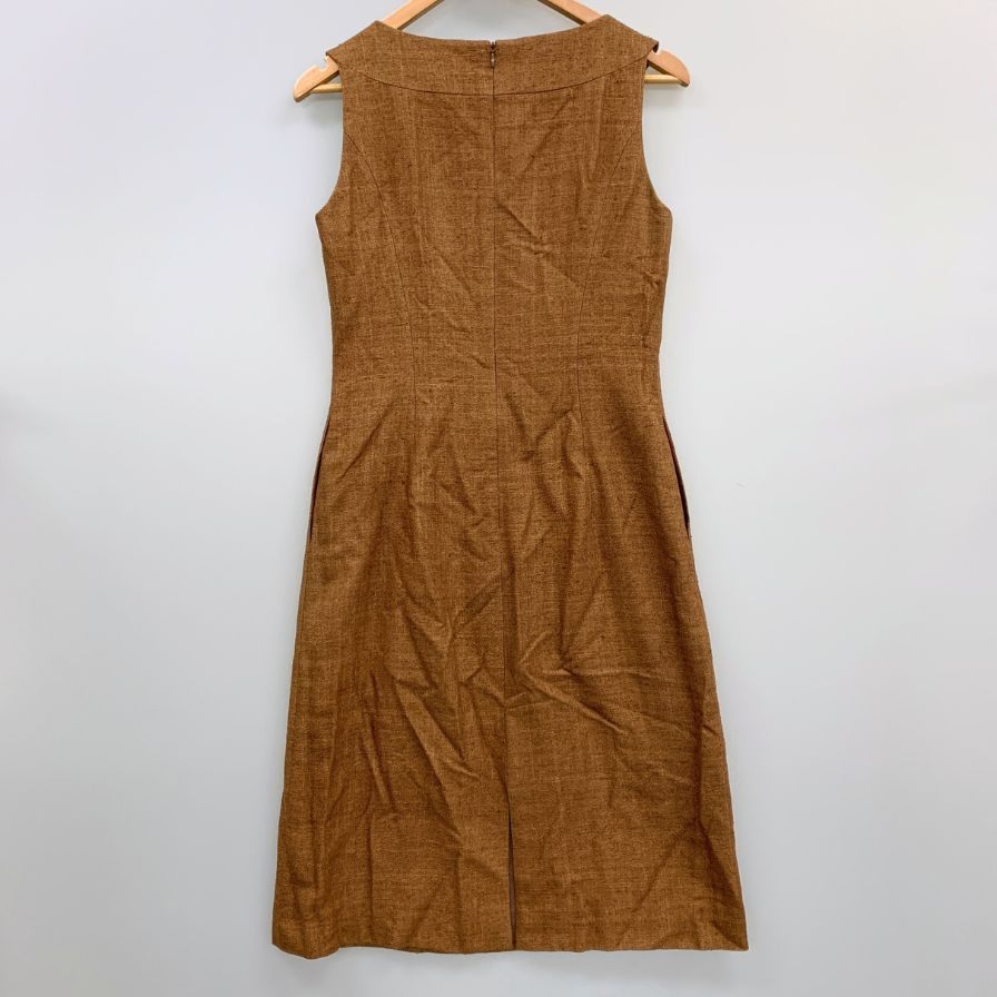 【未使用級✨】FOXEY 膝丈ワンピース シルク100% ベルト 切替 総柄 すべての商品 – ページ – FOXEY 公式オンラインブティック