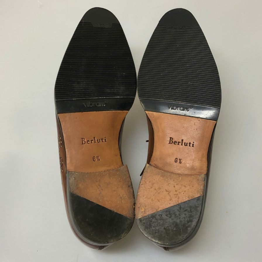 ベルルッティ レザーシューズ ホールカット 3744 メダリオン アシンメトリー カーフ ブラウン サイズUK6.5 メンズ Berluti 約25.5cm【AFC35】