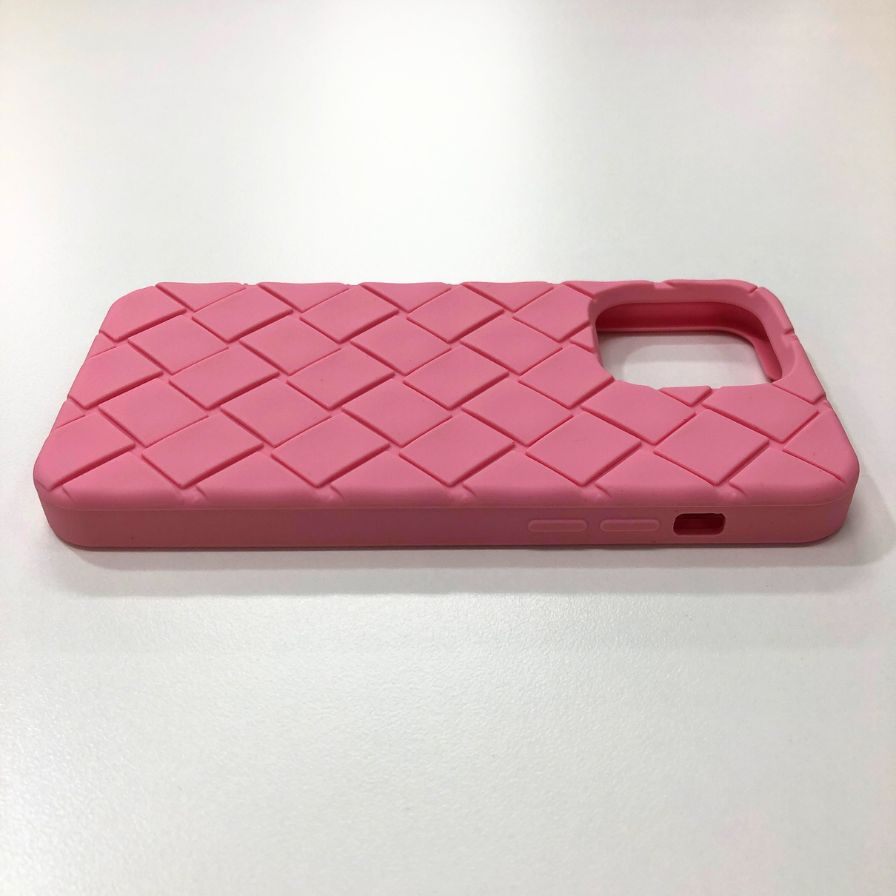 ボッテガヴェネタ iPhoneケース iPhone15ProMAX ラバー イントレチャート ピンク系 BOTTEGA VENETA【AFI18-3】【中古】