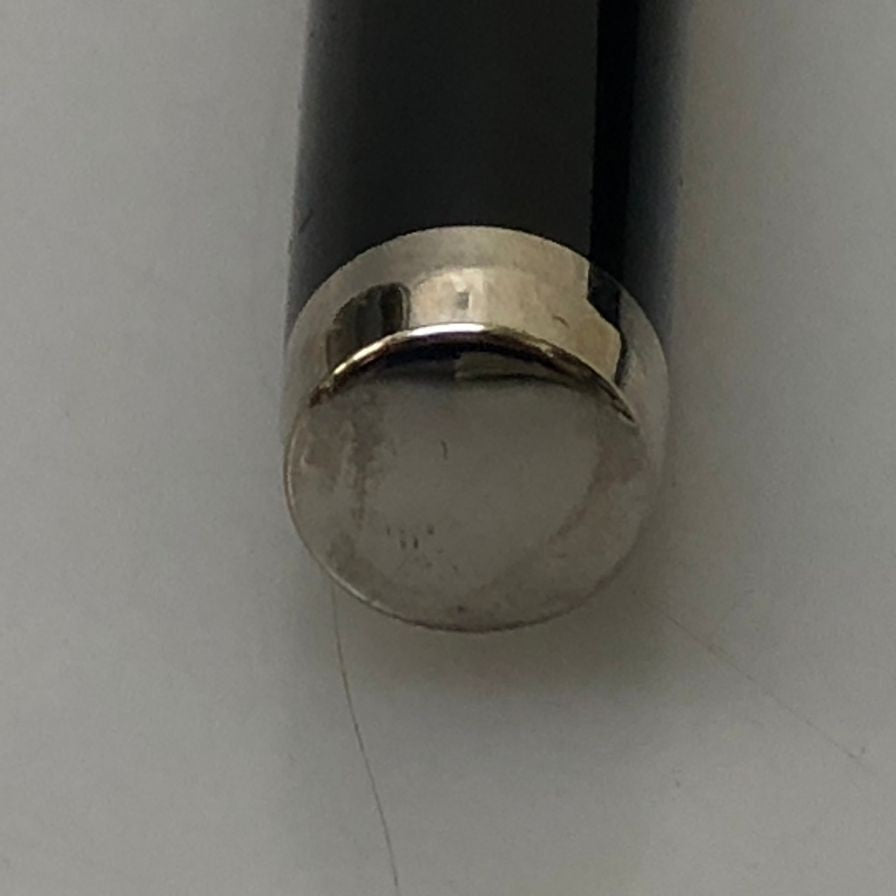 デュポン 万年筆 ラインD エタニティ ファイヤーX ペン先14K Fニブ シルバー系 S.T. Dupont【AFI6】