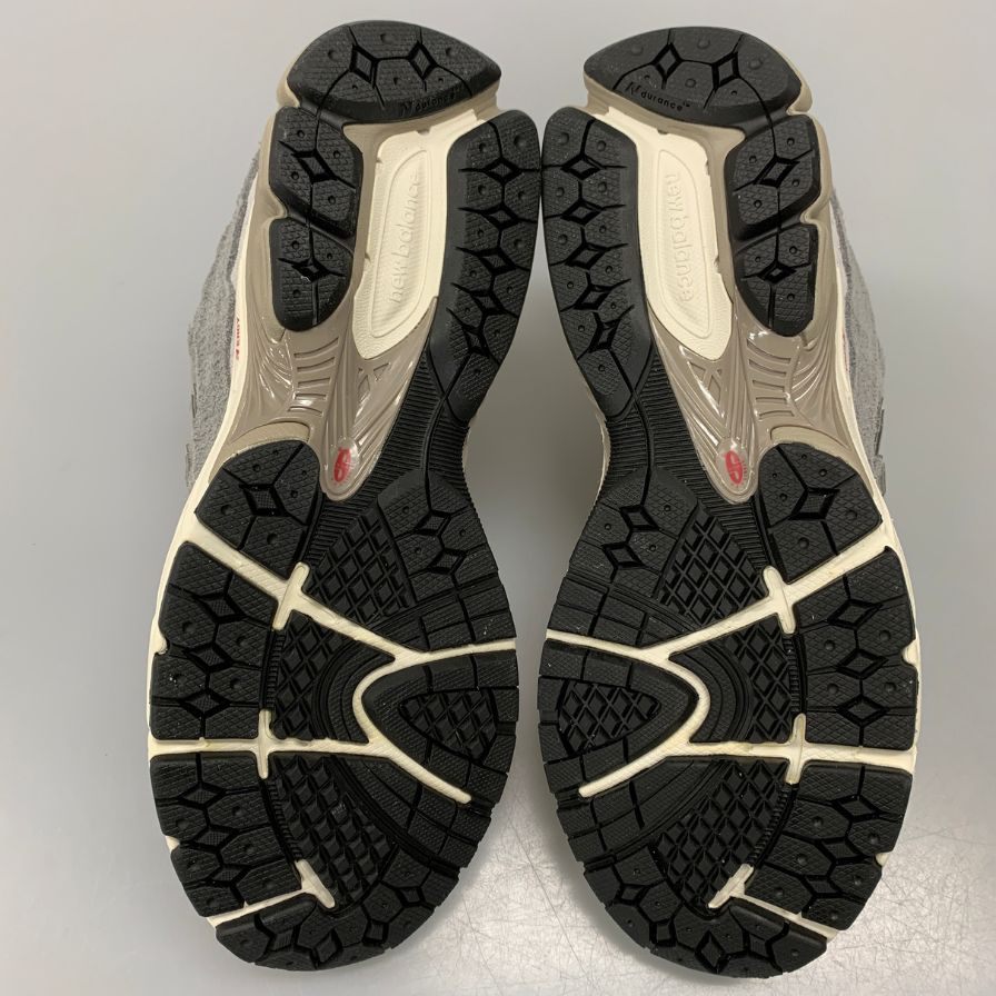 ニューバランス ローカットスニーカー M2002RDM スウェード×メッシュ グレー メンズ サイズ26.5cm New Balance 約26.5cm【AFD13】
