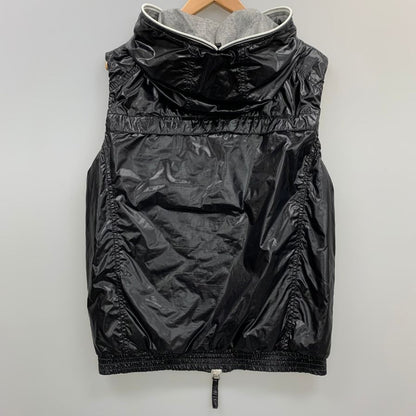 中古◆デュベティカ キルティング ダウンベスト パーカー切替 01816191 メンズサイズ 48 DUVETICA 【AFB35】