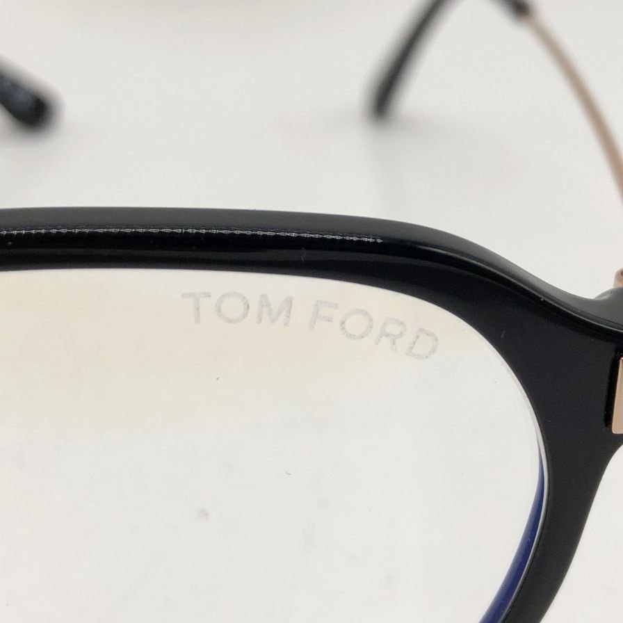 トムフォード メガネ ブルーライトカットレンズ TF5777-D-B ブラック TOMFORD【AFI17】