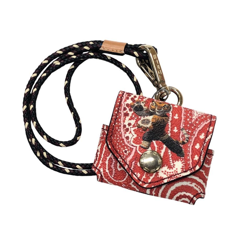 エトロ エアポッズケース カンフーパンダ AirPodsケース レッド系 レザー ETRO【AFI8】【中古】