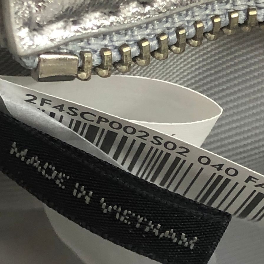 マークジェイコブス キーホルダー ナノトートチャーム シルバー MARC JACOBS【AFI27】【中古】
