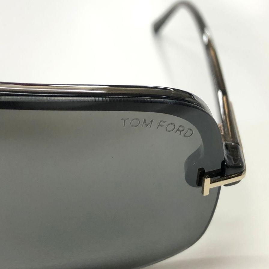 トムフォード ヒューゴ -02 FT1003 63▢11 サングラス メンズ グレー  TOM FORD【AFI6】