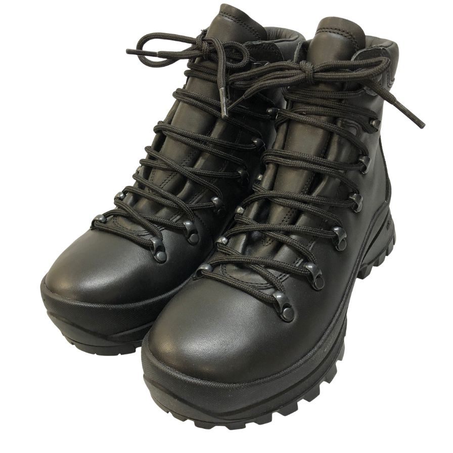 メレル ブーツ トレッキングブーツ Bristol MID レディース サイズ24.5 ブラック MERRELL 約24.5cm【AFD8】