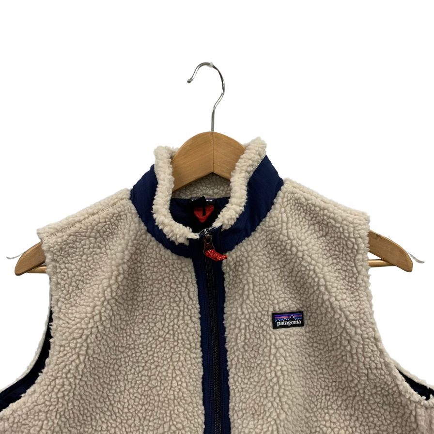 美品 パタゴニア レトロX フリースベスト ボア L ホワイト系 ￼レアカラー PATAGONIA (パタゴニア) W's Classic Retro-X Vest / ウィメンズ