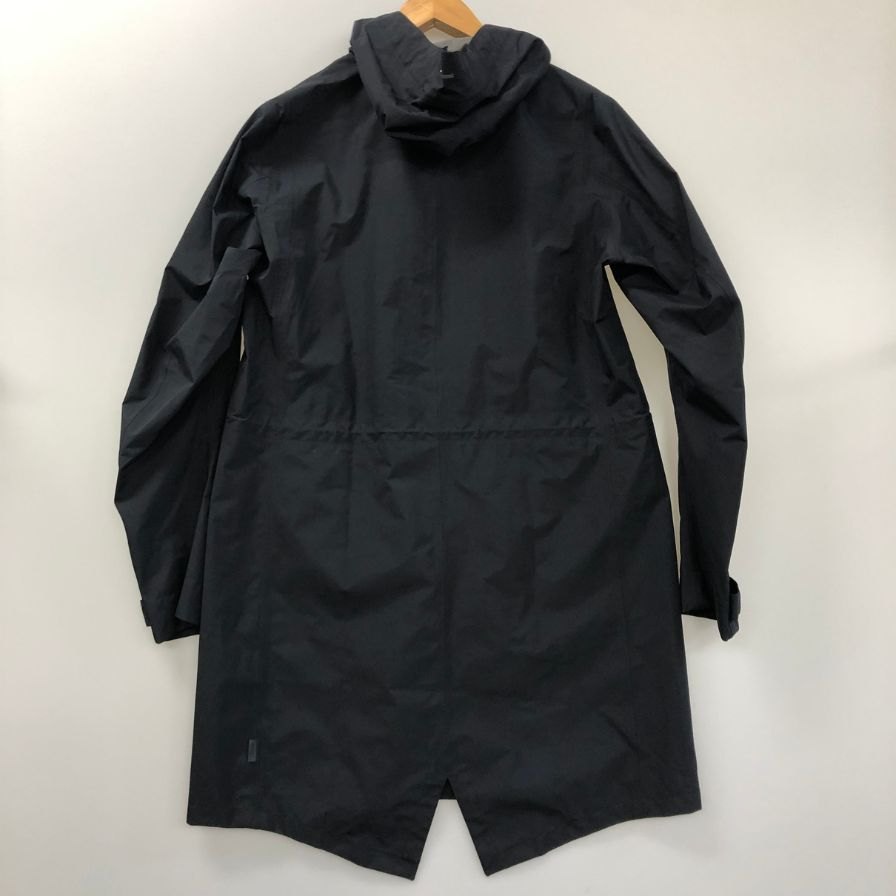 美品◆ヘルノ コート PA001UL-11101-9290 ゴアテックス レインコート フーディ メンズ ブラック サイズ50 HERNO 【AFB22】