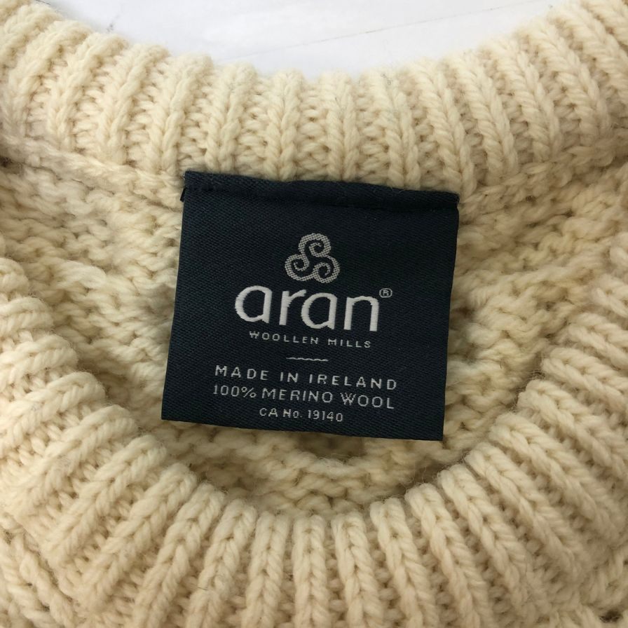 美品◆アラン ウーレンミルズ ニットセーター クルーネック ウール アイルランド製 メンズ サイズS ホワイト系 aran WOOLLEN MILLS 【AFB26】