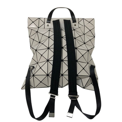 バオバオ イッセイミヤケ フラットパック リュックサック BB81-AG691 ホワイト ブラック BAO BAO ISSEY MIYAKE【AFE3】