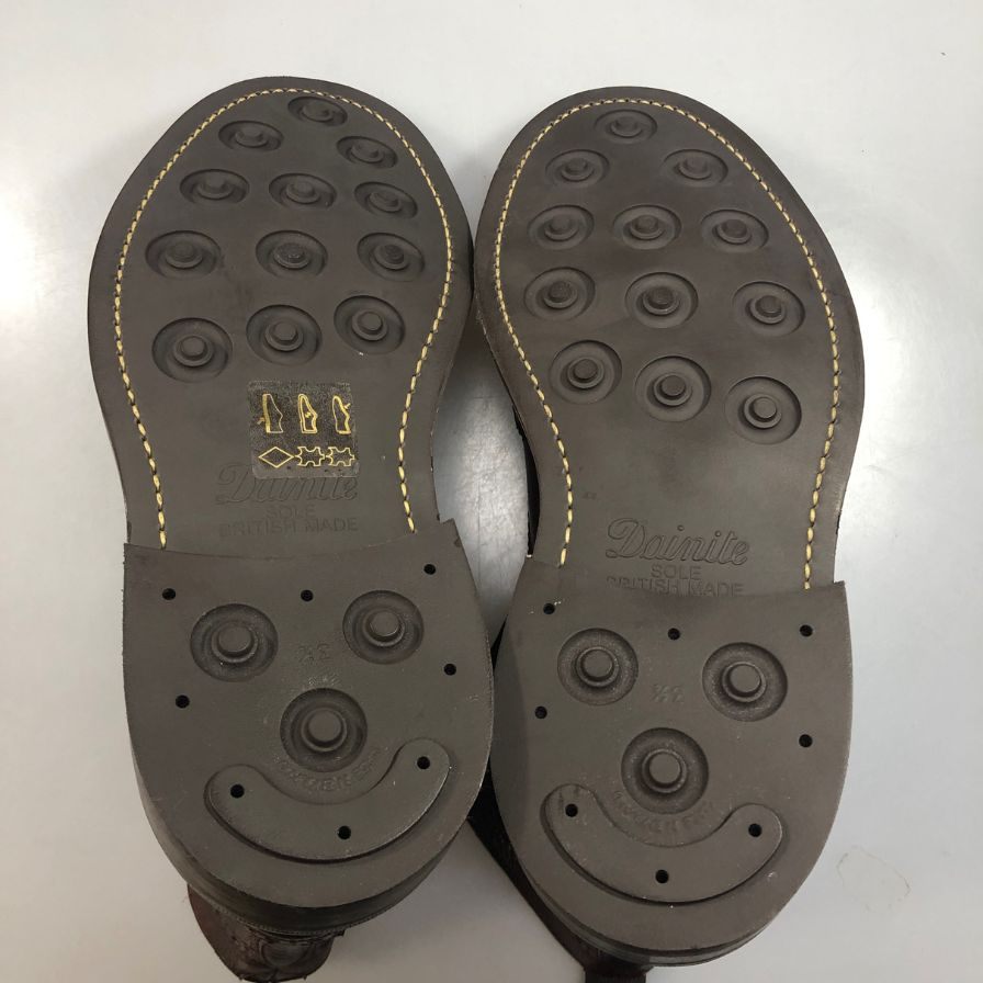 トリッカーズ ストウ カントリーブーツ グレインレザー ウイングチップ 948315 5634/54 ボルドー 7ハーフ Tricker’ｓ ブーツ 約26.0cm【LA】【中古】
