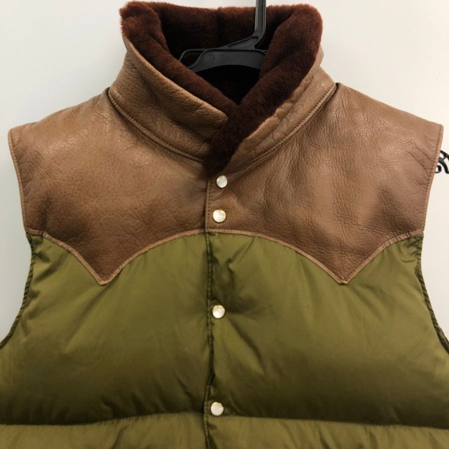 美品◆ロッキーマウンテン フェザーベッド×アナトミカ ダウンベスト カーフレザー メンズ サイズ40 カーキ×ブラウン Rocky Mountain Featherbed×ANATOMICA 【AFA1】