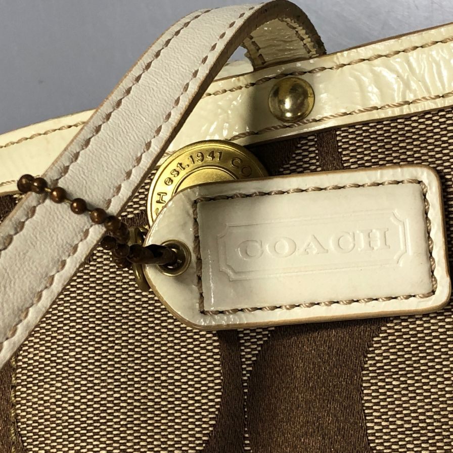 コーチ ハンドバッグ シグニチャー レザー ホワイト ベージュ系 レディース COACH【AFE6】