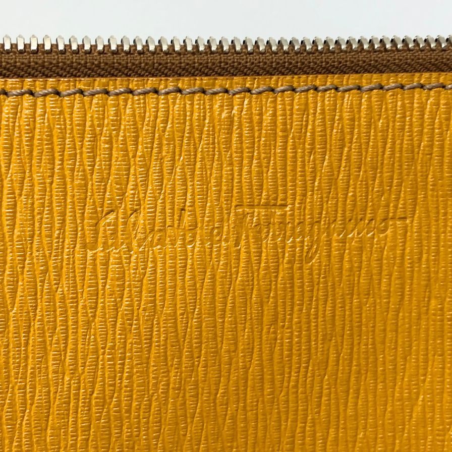 サルヴァトーレ フェラガモ ドキュメントケース クラッチ メンズ イエロー salvatore ferragamo【AFE3】【中古】