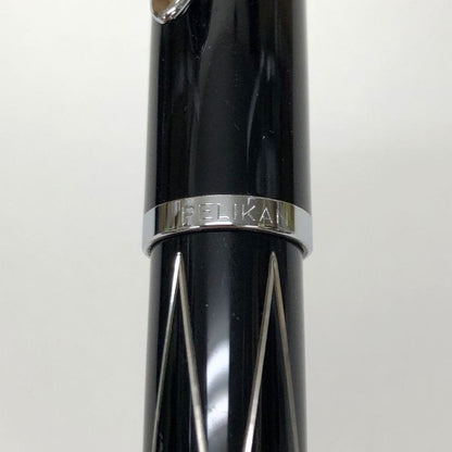 ペリカン 万年筆 M215 クラシック ダイヤライン ブラック×シルバー EF字 Pelikan【AFI22】