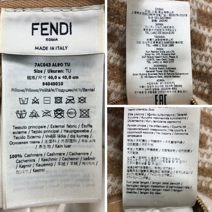 フェンディ FFスクエアクッション 総柄 ベージュ カシミヤ レディース 7AC043 FENDI【AFI28】【中古】