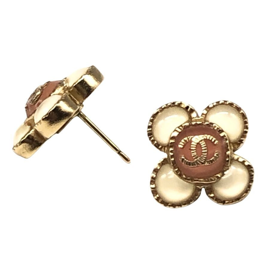 シャネル ピアス CCマーク A16C レディース アイボリー系 CHANEL