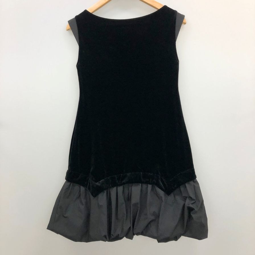 中古◆ベロア ノワール バイ フォクシー ニューヨーク ノースリーブワンピース ベロア  バルーン 31271 レディース サイズ38 ブラック VELOUR NOIR by FOXEY NEWYORK 【AFB4】